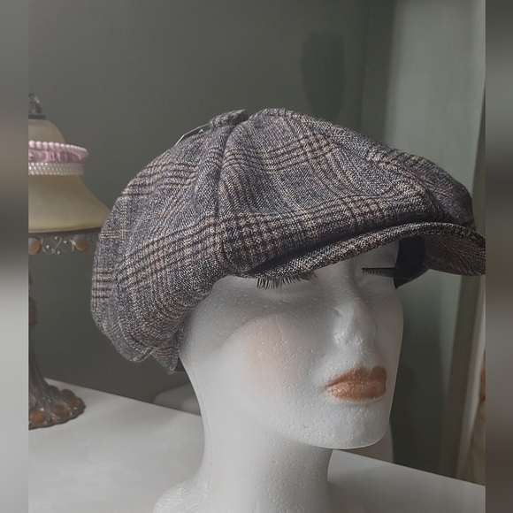 Men's Newsboy Cap - Picture 9 of 15